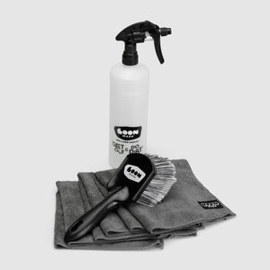 Complete kit for motorbike cleaning
